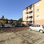 Sunny Apartment