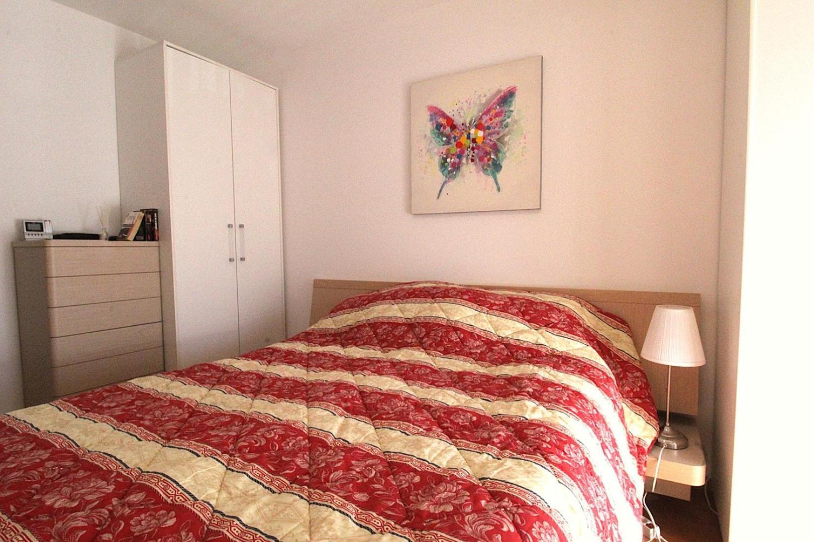 Sunny Apartment